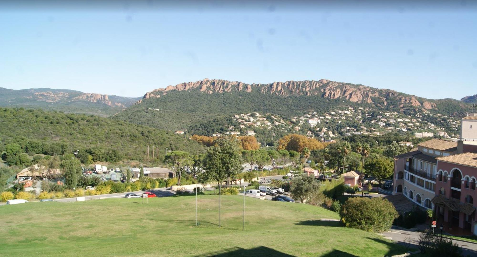 Appartement Cap Esterel 4/5 Personnes Saint-Raphaël Exterior foto